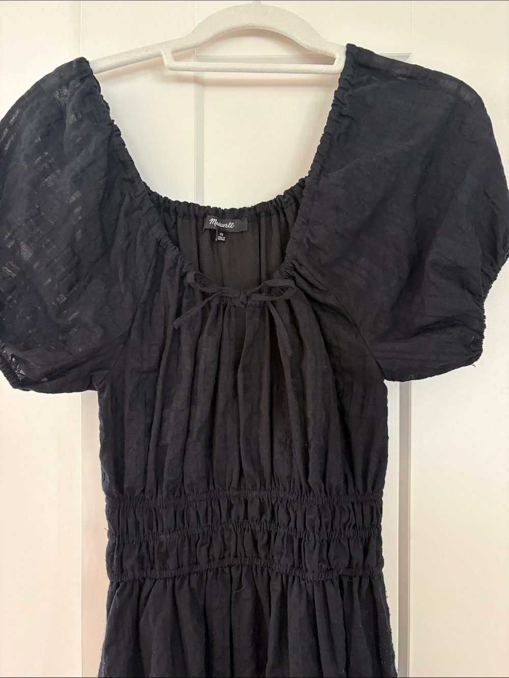 Madewell Black Puff-Sleeve Smocked Midi Dress - Picture 2 of 3